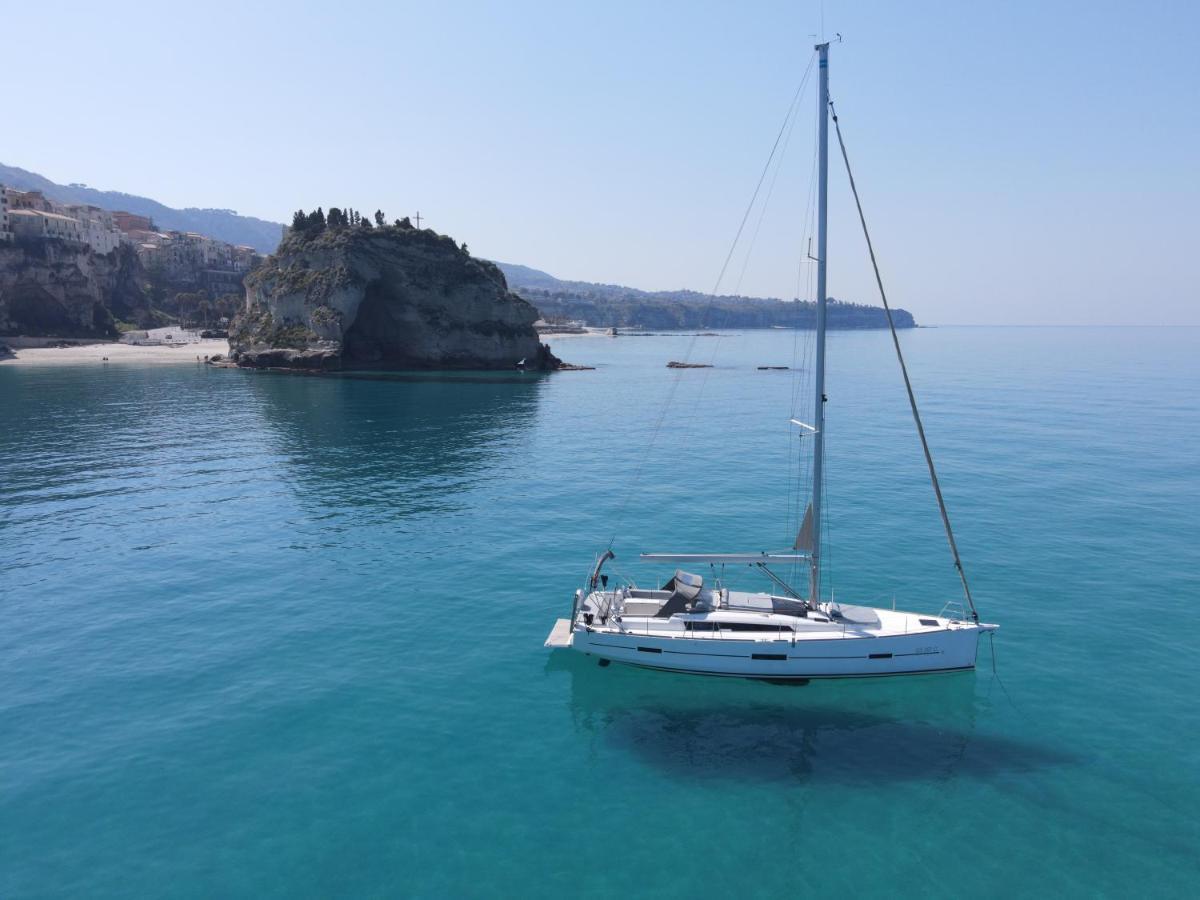 Villa Kore, Capo Vaticano Luaran gambar