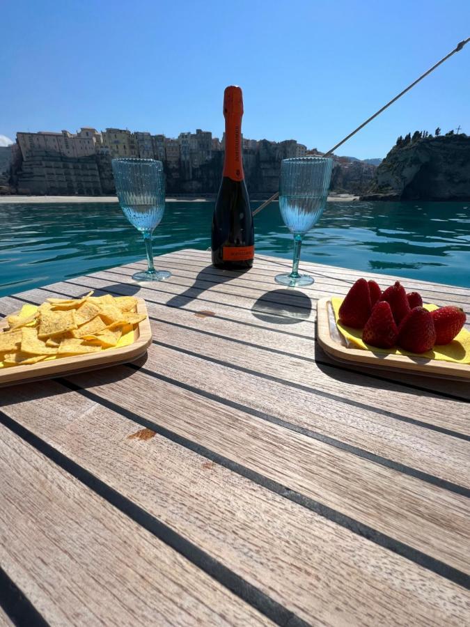 Villa Kore, Capo Vaticano Luaran gambar