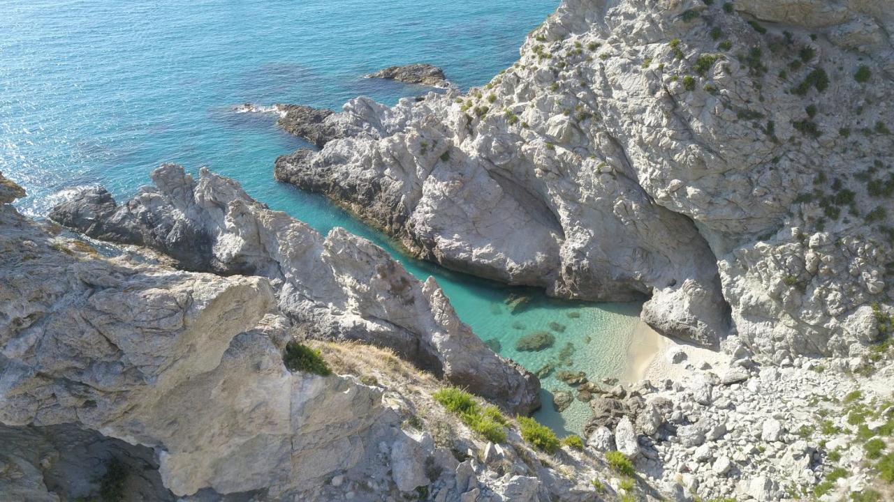 Villa Kore, Capo Vaticano Luaran gambar