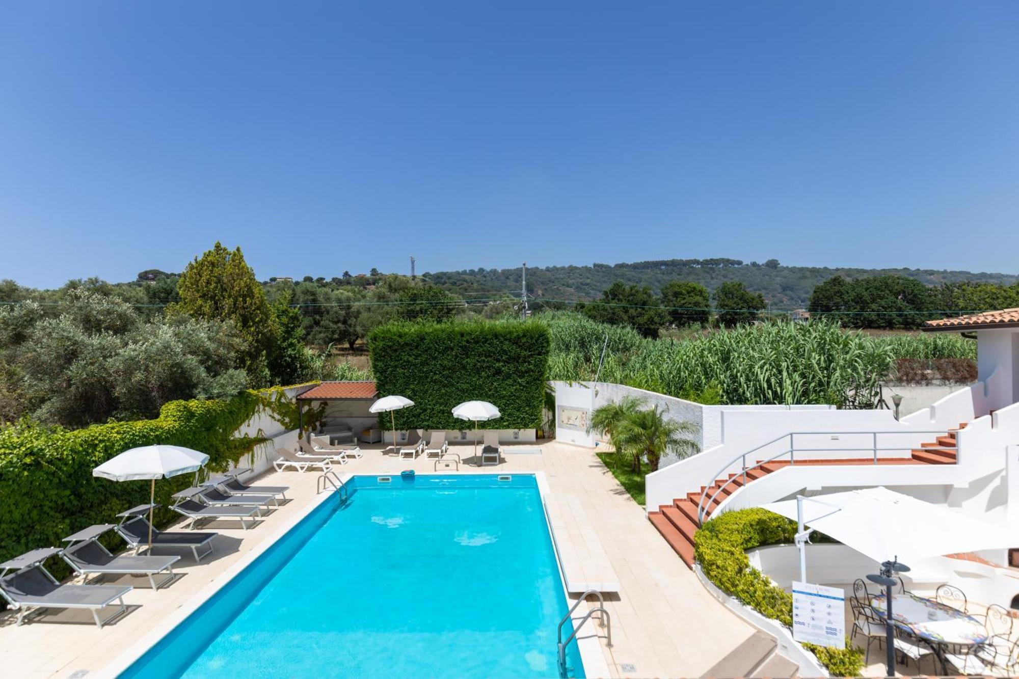 Villa Kore, Capo Vaticano Luaran gambar