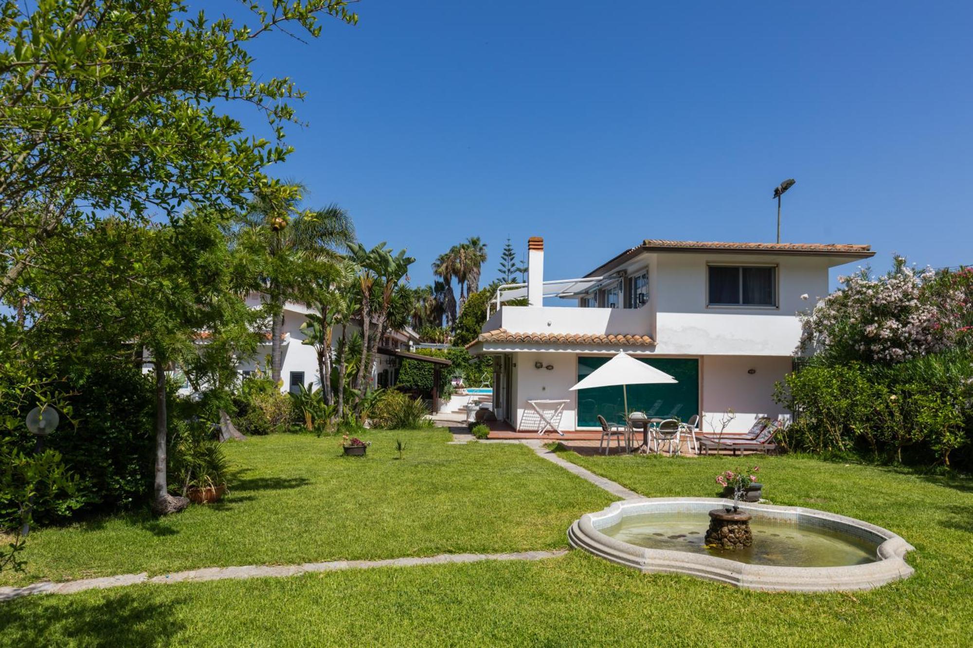 Villa Kore, Capo Vaticano Luaran gambar