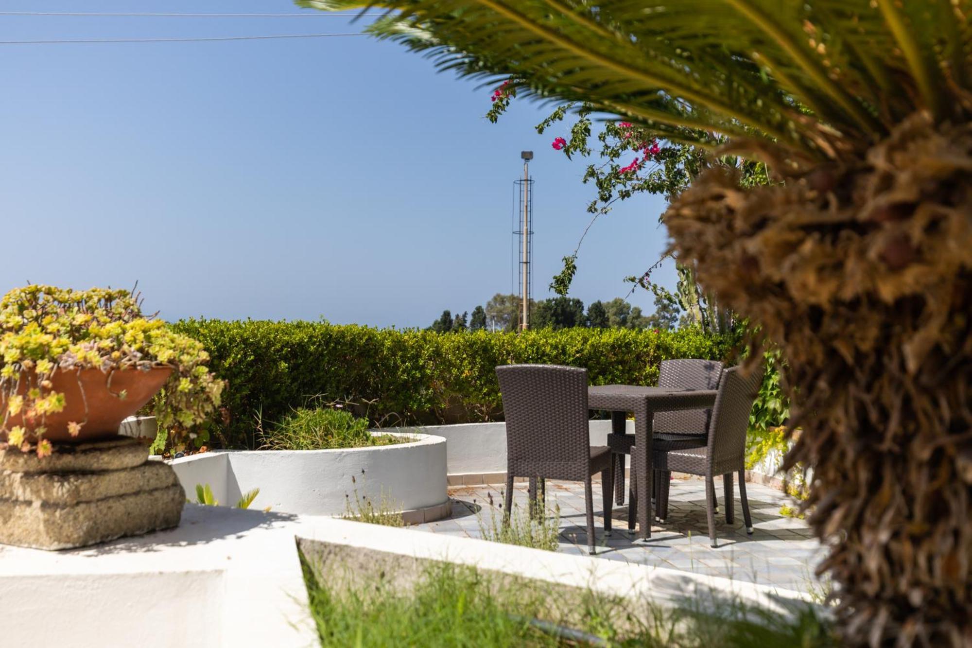 Villa Kore, Capo Vaticano Luaran gambar